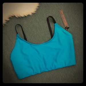 NWT BTru2u Active Wear Turquoise Sports Bra Sz S